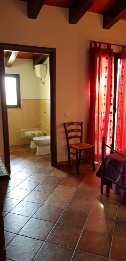 Bed & Breakfast S' Accorru Bed & Breakfast SantʼAntìoco Eksteriør bilde