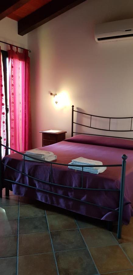 Bed & Breakfast S' Accorru Bed & Breakfast SantʼAntìoco Eksteriør bilde